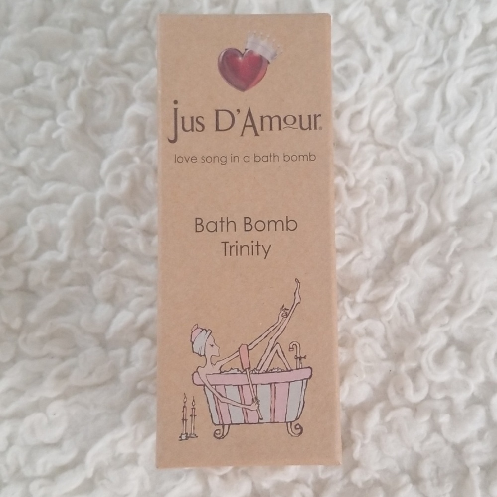 Jus D' Amour | Bath Bombs